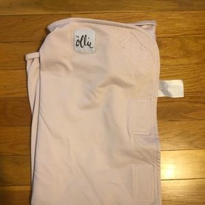Ollie Swaddle-light lavender excellent condition!